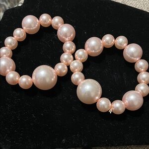 Elegant Pink Pearl Bracelets